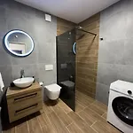 Дом отдыха Vrkic With Hot Tub Омиш